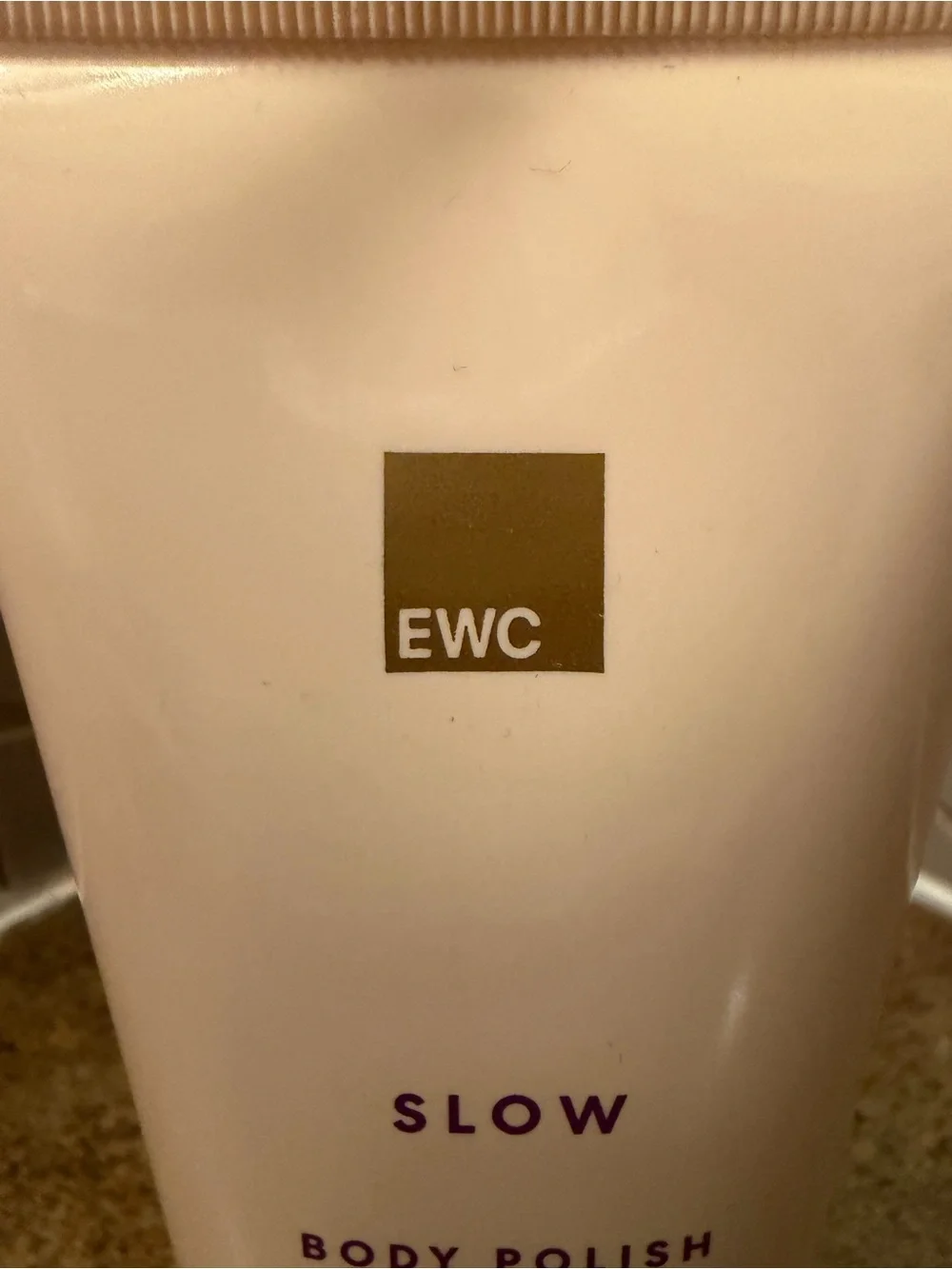 EWC Slow Aloe Body Polish Exfoliating Scrub — Soft Pink